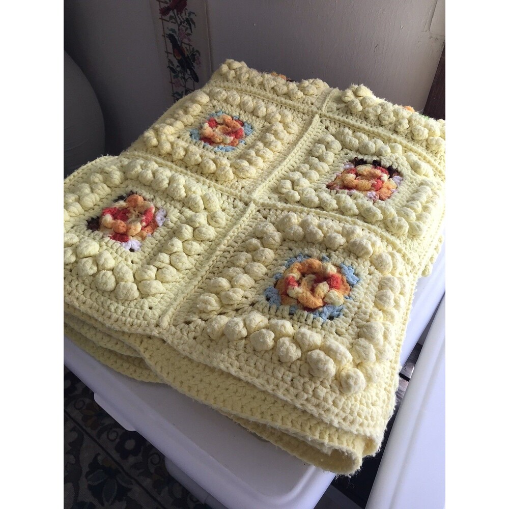 Vtg 3D Granny Square Crochet Lap Blanket Afghan yellow Roses Green Leaf 65”x40”